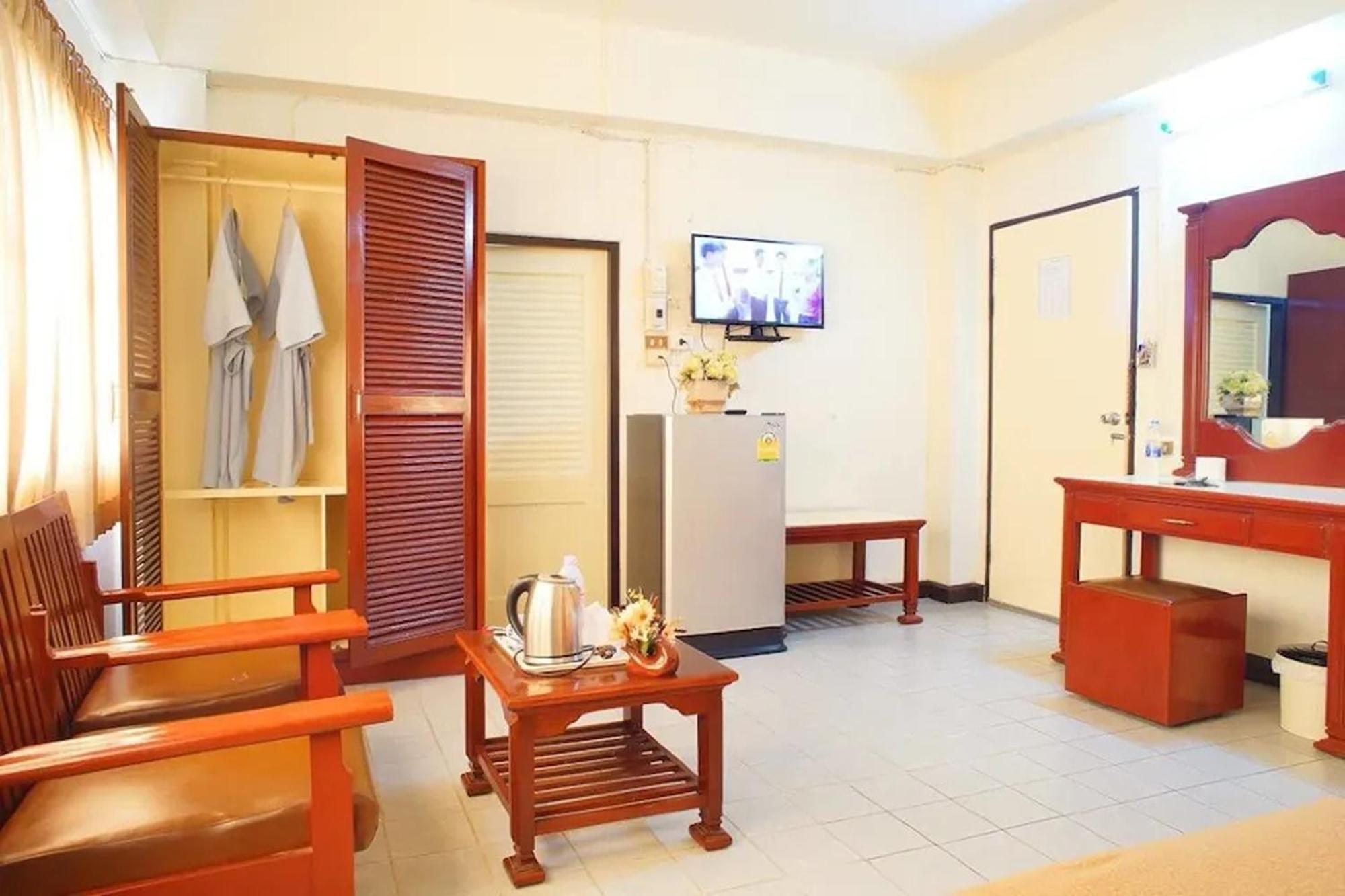 Khelang Nakorn Hotel Lampang Zewnętrze zdjęcie